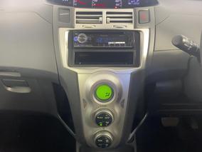 Photo '18' of Toyota Vitz