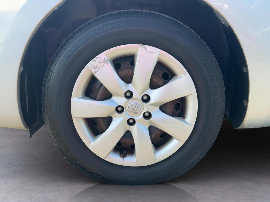 Photo '10' of Toyota Wish