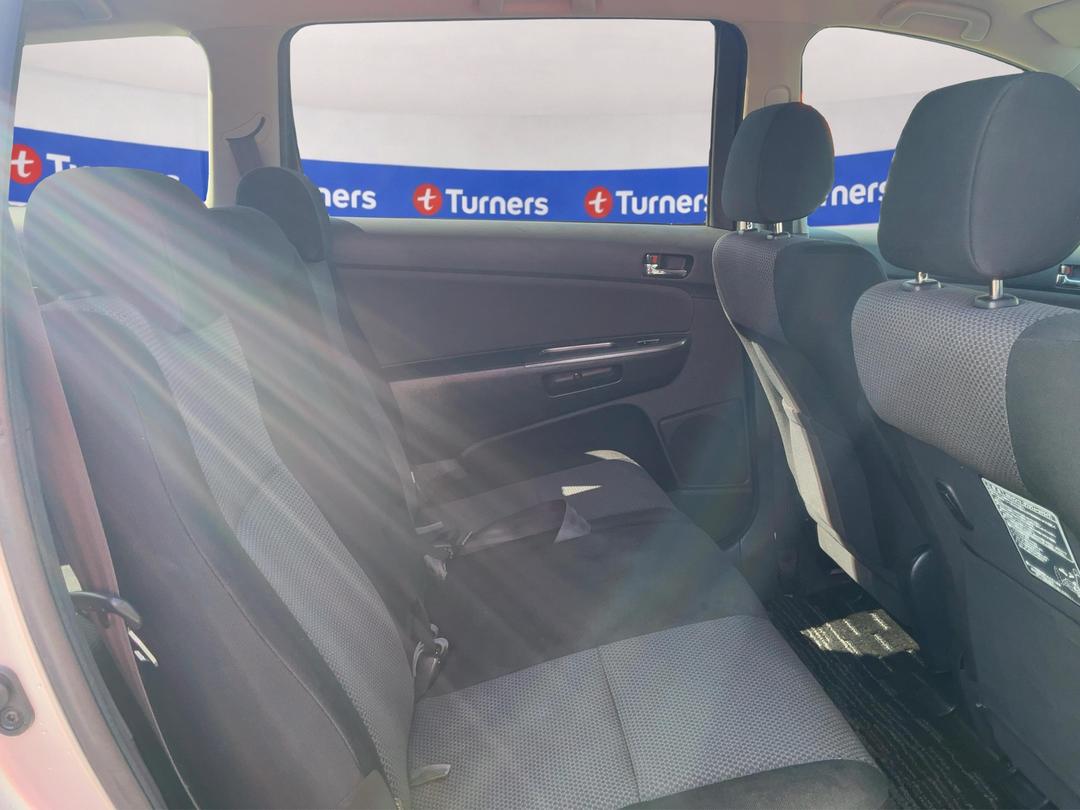 Photo '20' of Toyota Wish