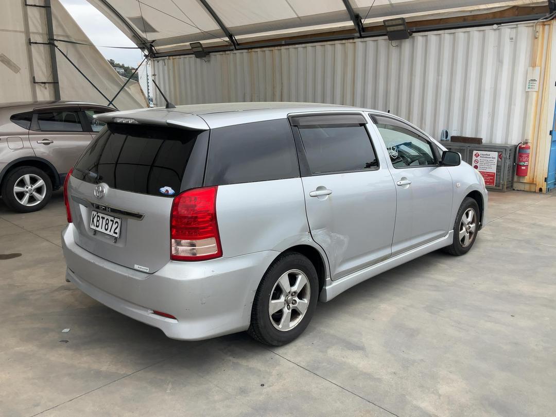 Photo '7' of Toyota Wish