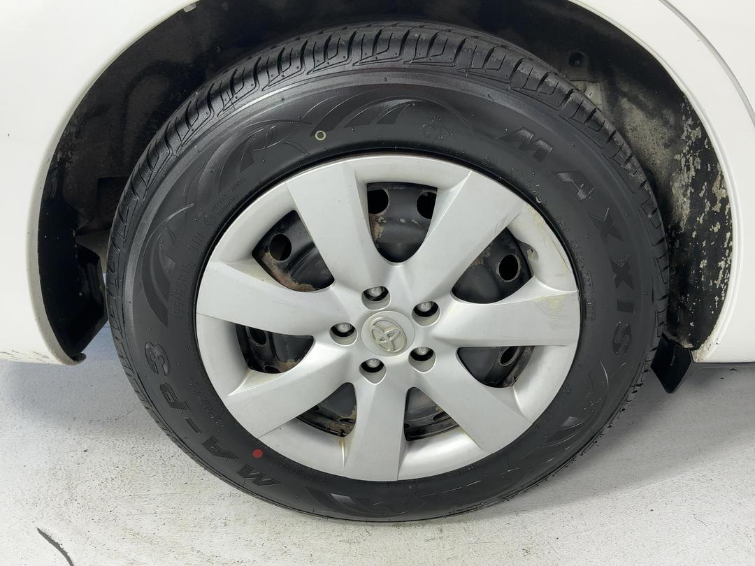 Photo '12' of Toyota Wish