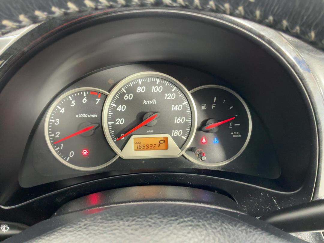 Photo '21' of Toyota Wish