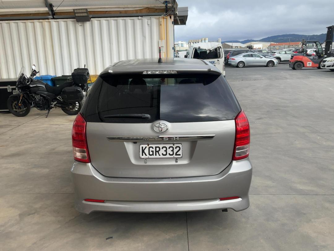 Photo '7' of Toyota Wish Photo '7' of Toyota Wish