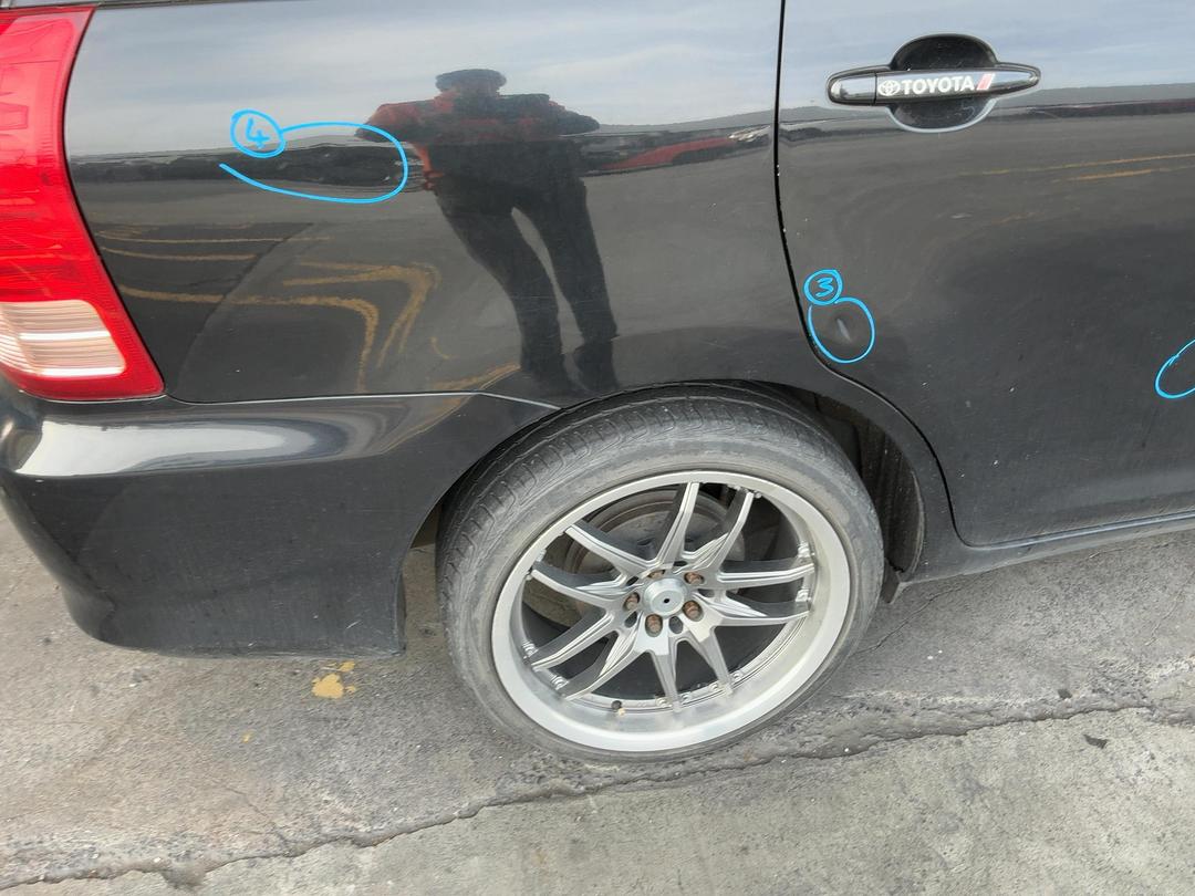 Photo '17' of Toyota Wish Photo '17' of Toyota Wish