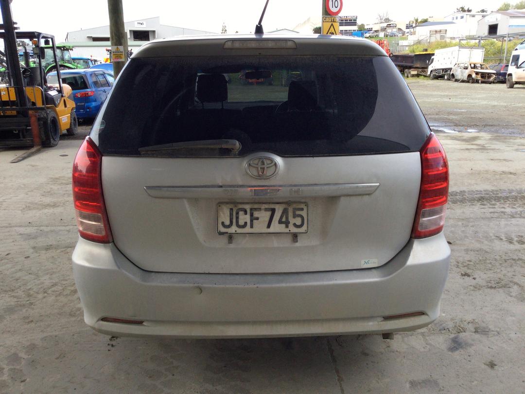 Photo '6' of Toyota Wish