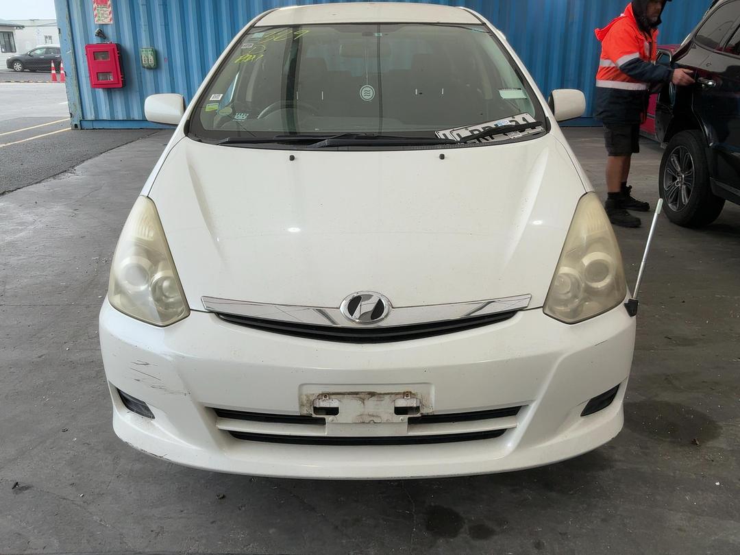 Photo '5' of Toyota Wish