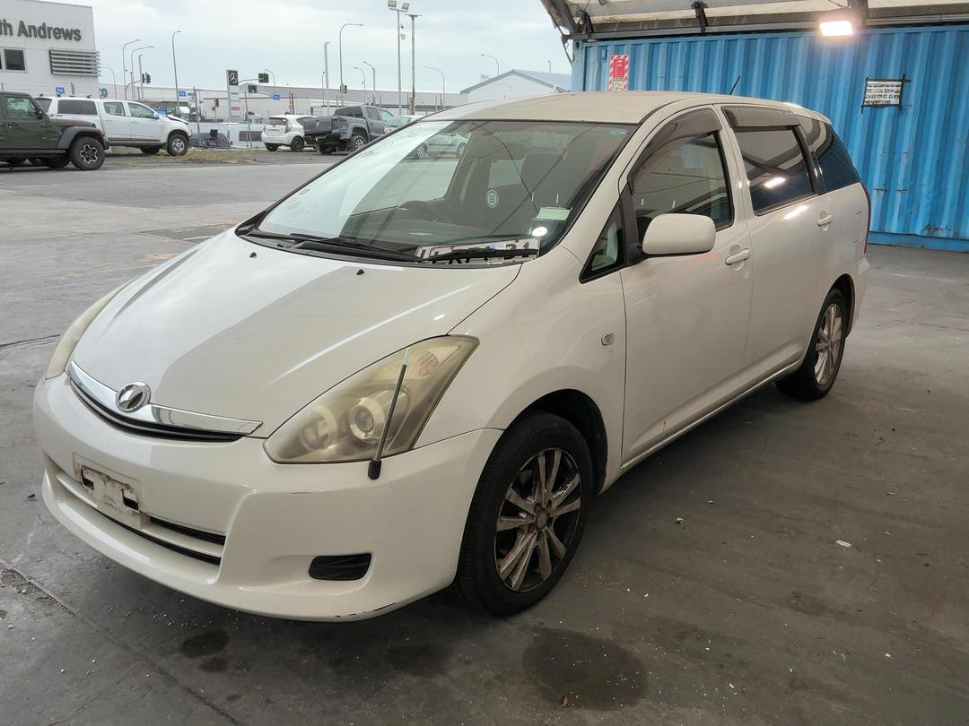 Photo '7' of Toyota Wish