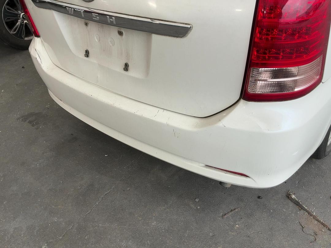 Photo '15' of Toyota Wish