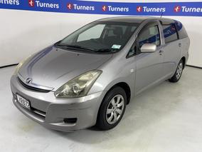 Photo '4' of Toyota Wish