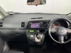 Photo '17' of Toyota Wish