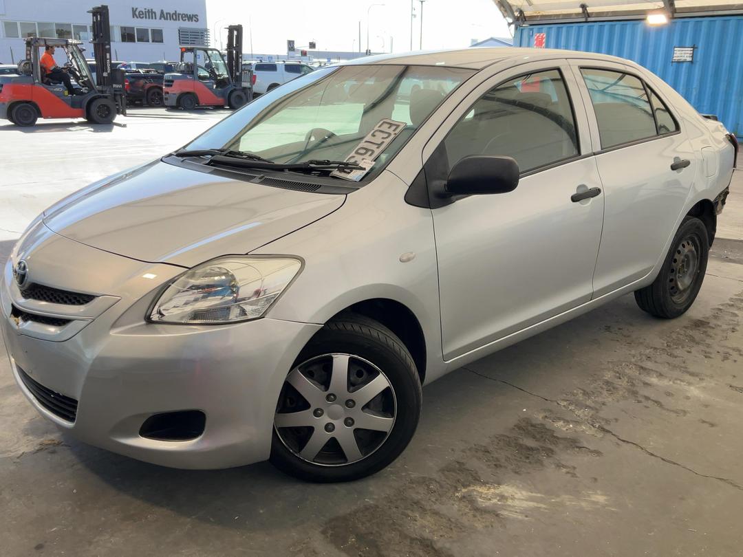 Photo '3' of Toyota Yaris Photo '3' of Toyota Yaris