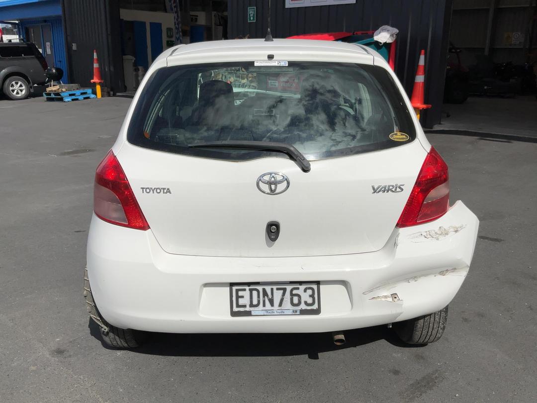 Photo '7' of Toyota Yaris Photo '7' of Toyota Yaris