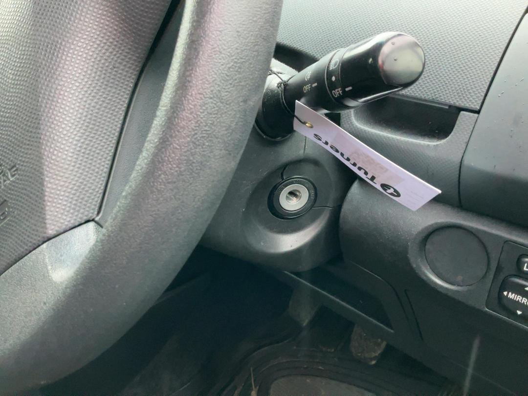 Photo '16' of Toyota Yaris Photo '16' of Toyota Yaris