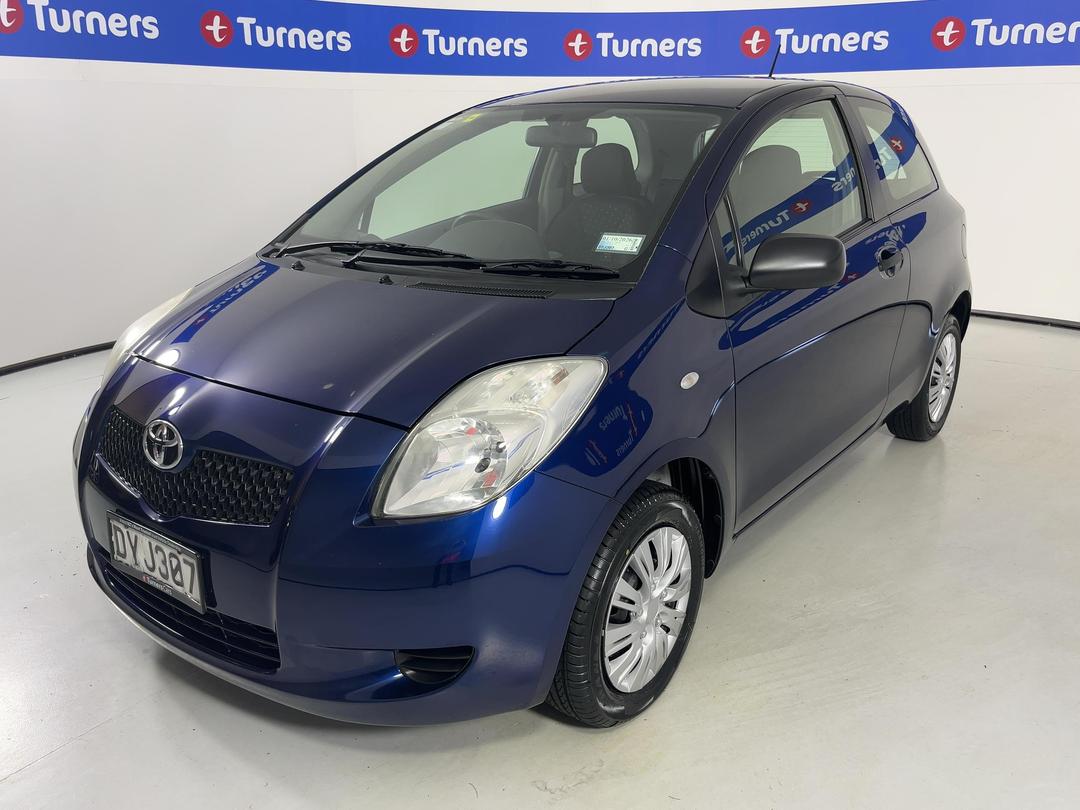 Photo '4' of Toyota Yaris