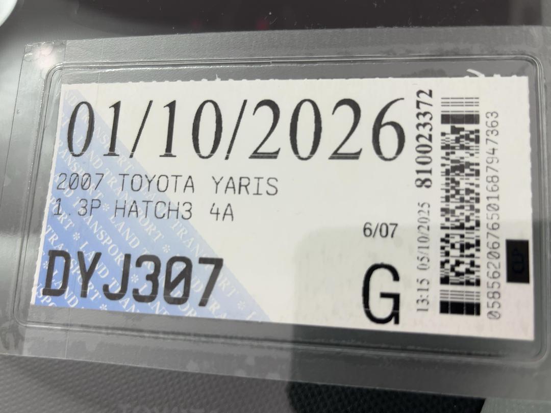 Photo '23' of Toyota Yaris