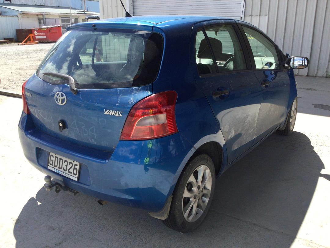 Photo '7' of Toyota Yaris Photo '7' of Toyota Yaris