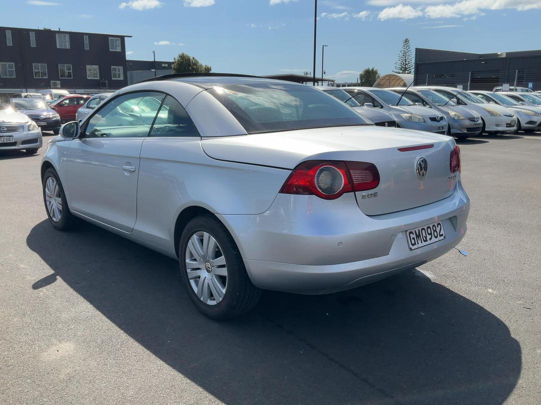 Photo '6' of Volkswagen EOS Photo '6' of Volkswagen EOS