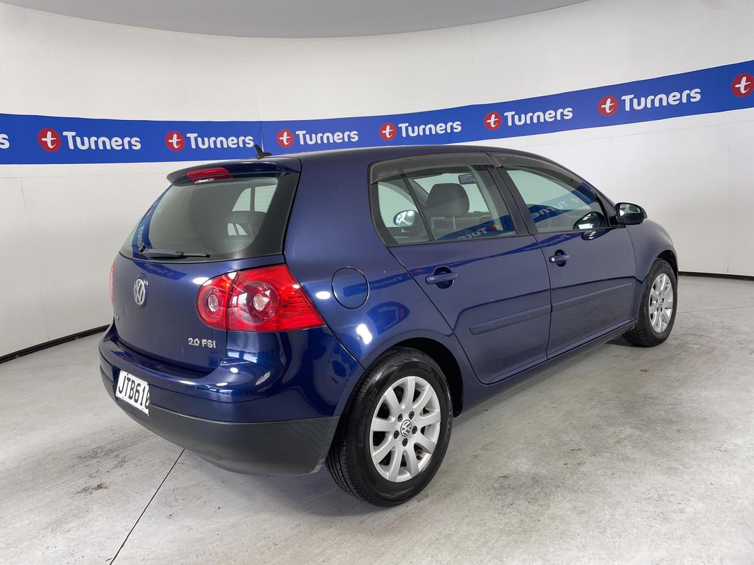 Photo '7' of Volkswagen Golf