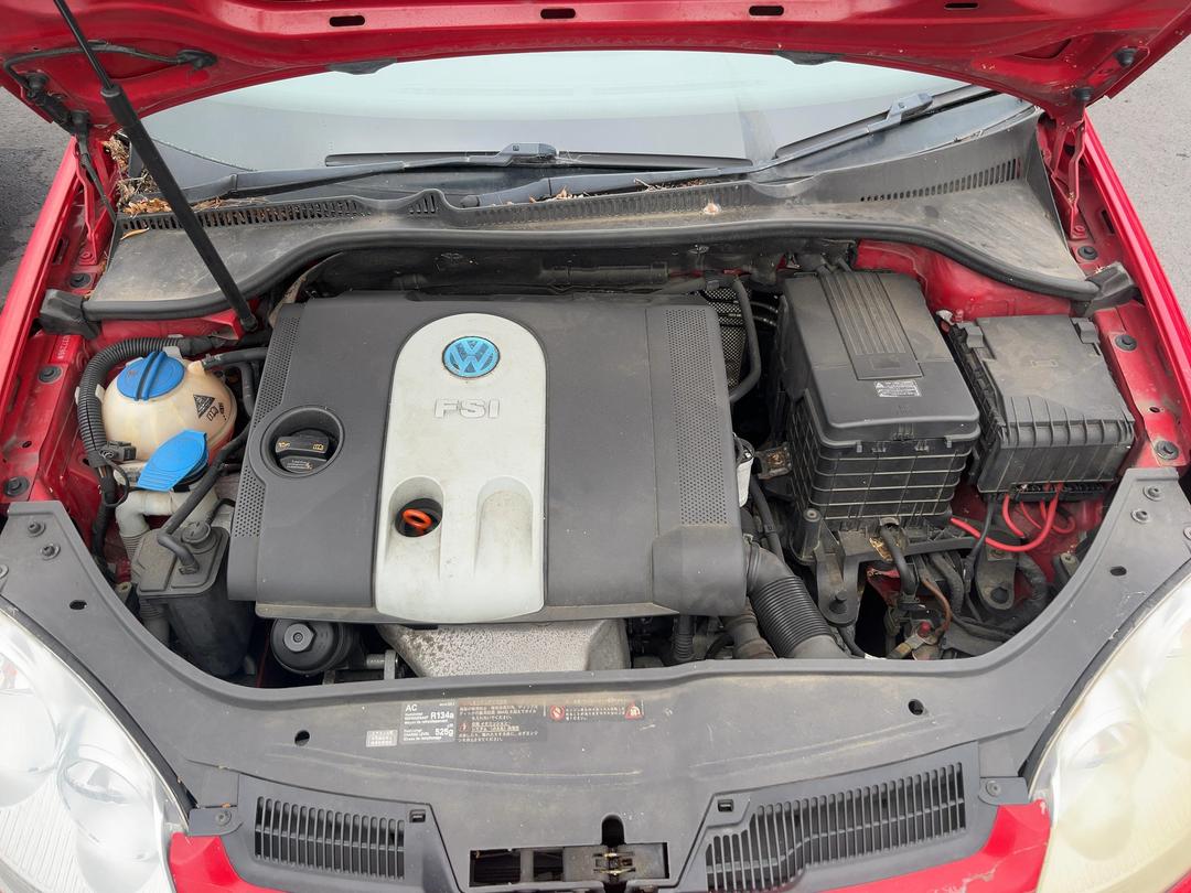 Photo '12' of Volkswagen Golf