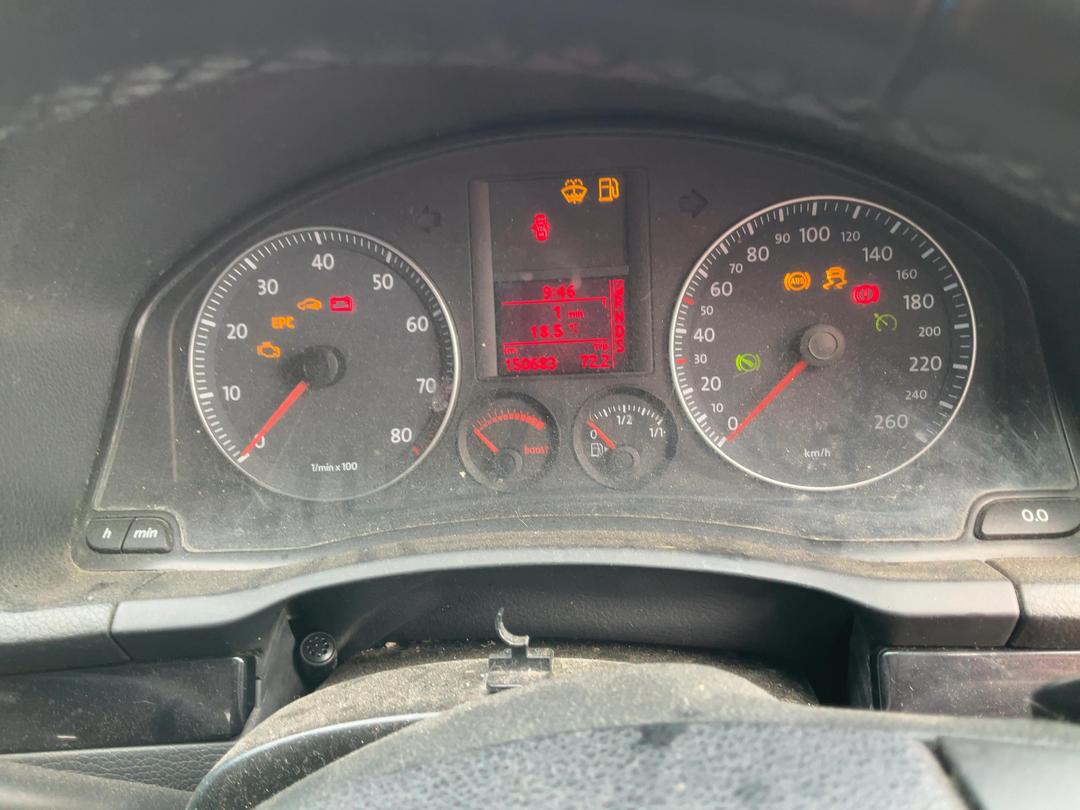 Photo '9' of Volkswagen Golf