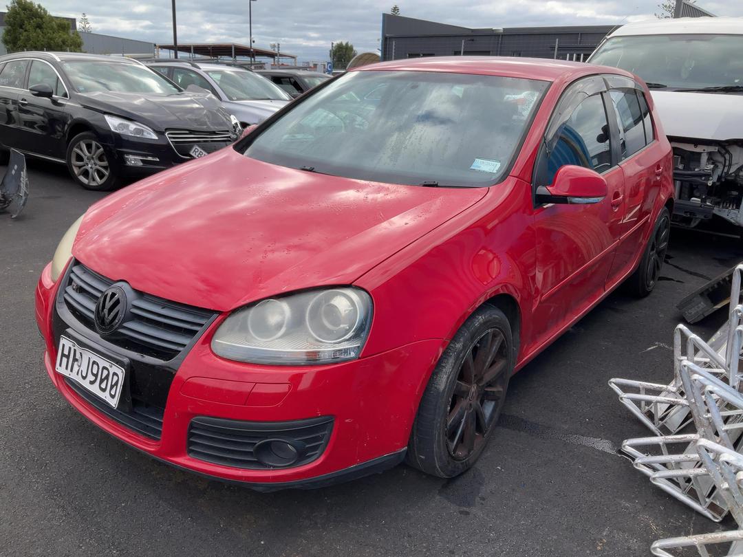 Photo '4' of Volkswagen Golf