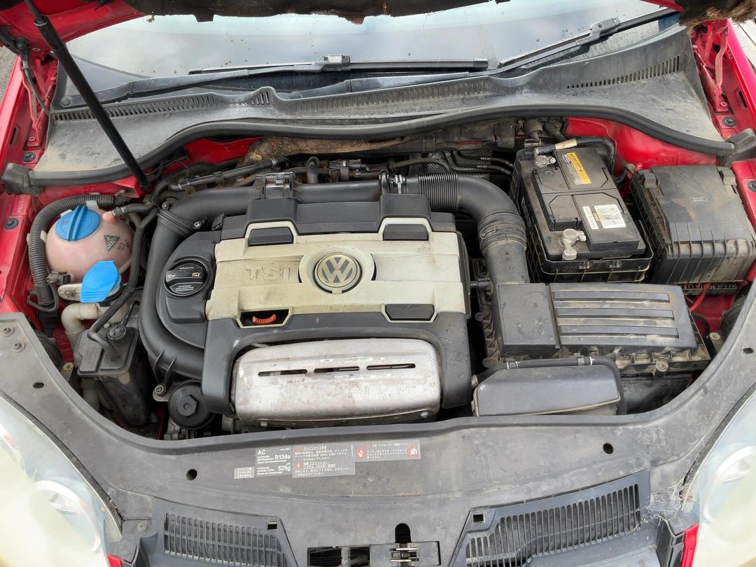 Photo '8' of Volkswagen Golf