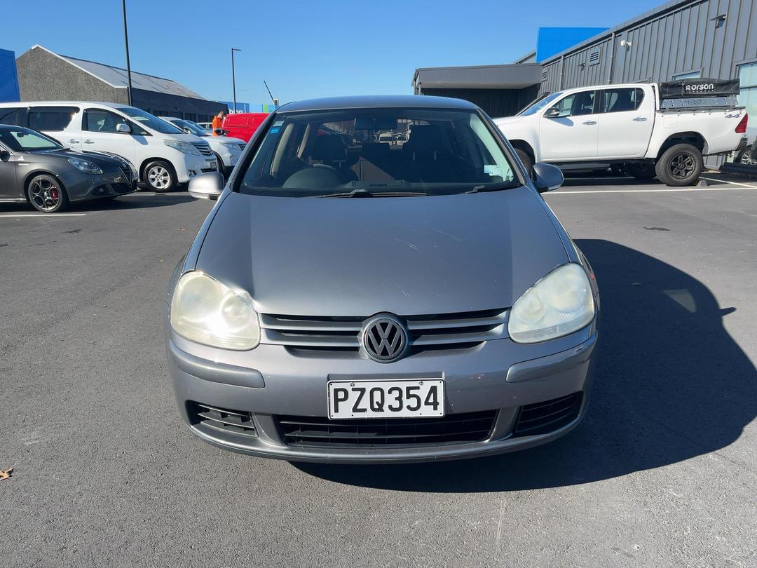 Photo '3' of Volkswagen Golf