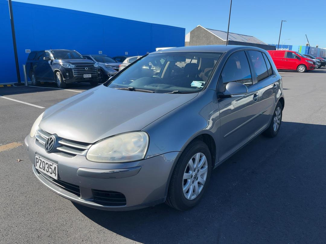 Photo '4' of Volkswagen Golf