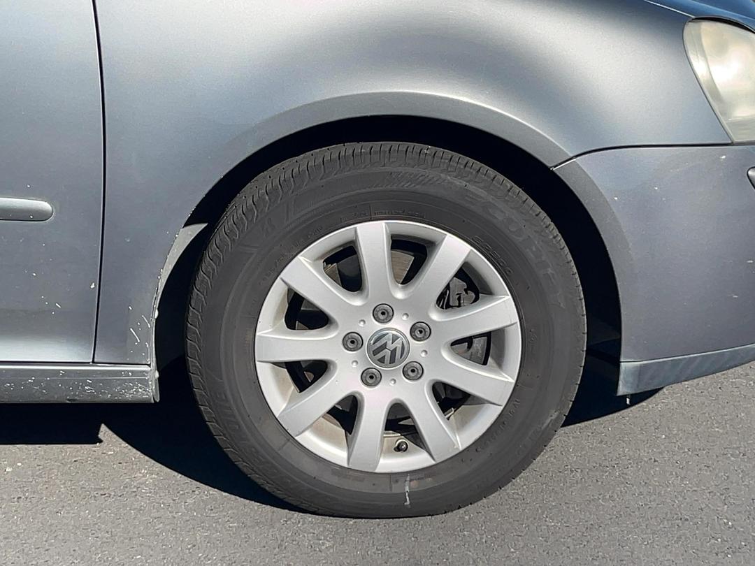 Photo '8' of Volkswagen Golf