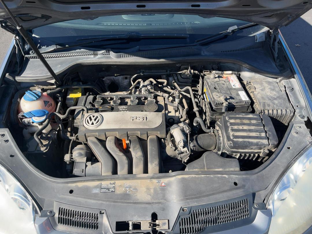 Photo '12' of Volkswagen Golf