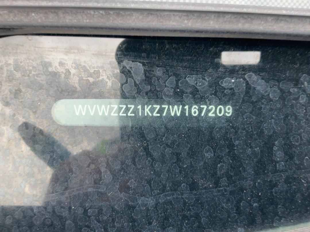 Photo '15' of Volkswagen Golf R32