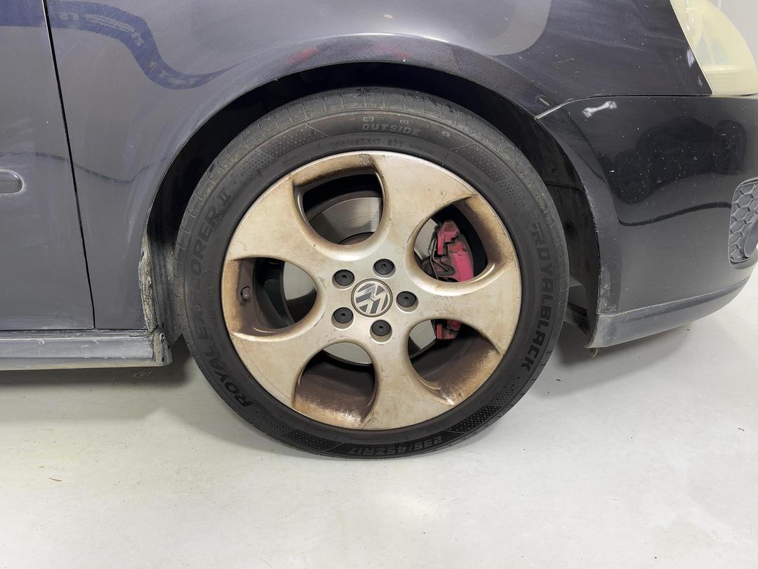 Photo '9' of Volkswagen Golf