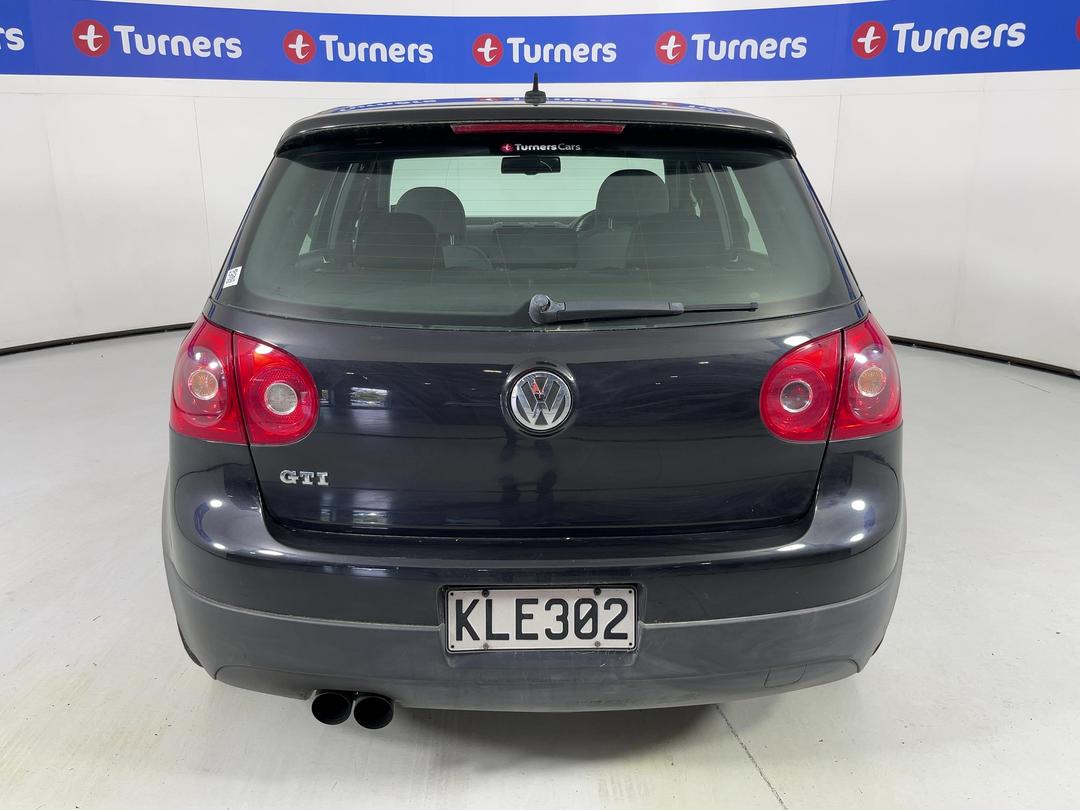 Photo '6' of Volkswagen Golf