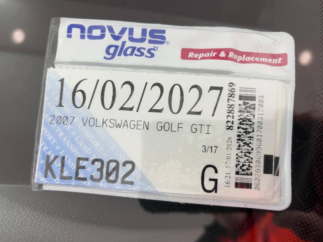 Photo '24' of Volkswagen Golf