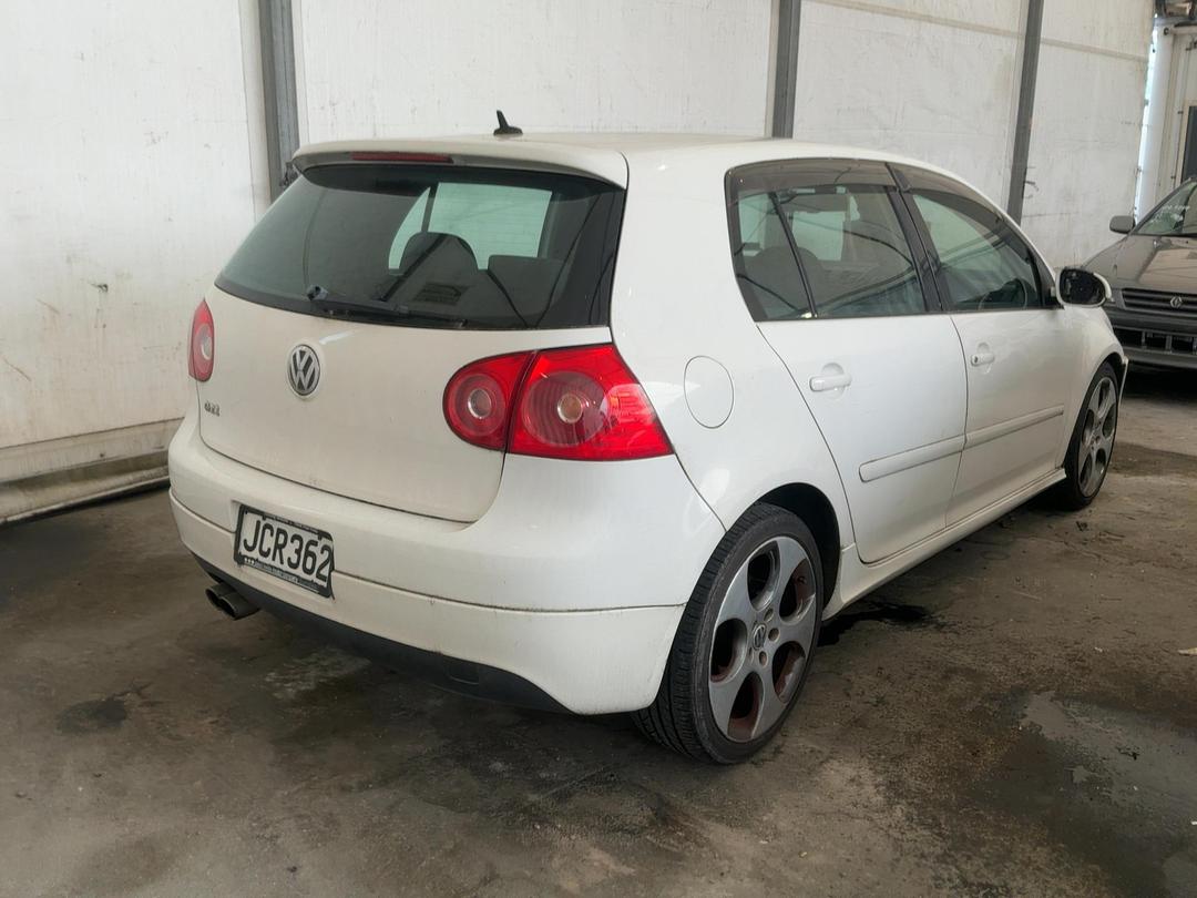 Photo '6' of Volkswagen Golf Photo '6' of Volkswagen Golf