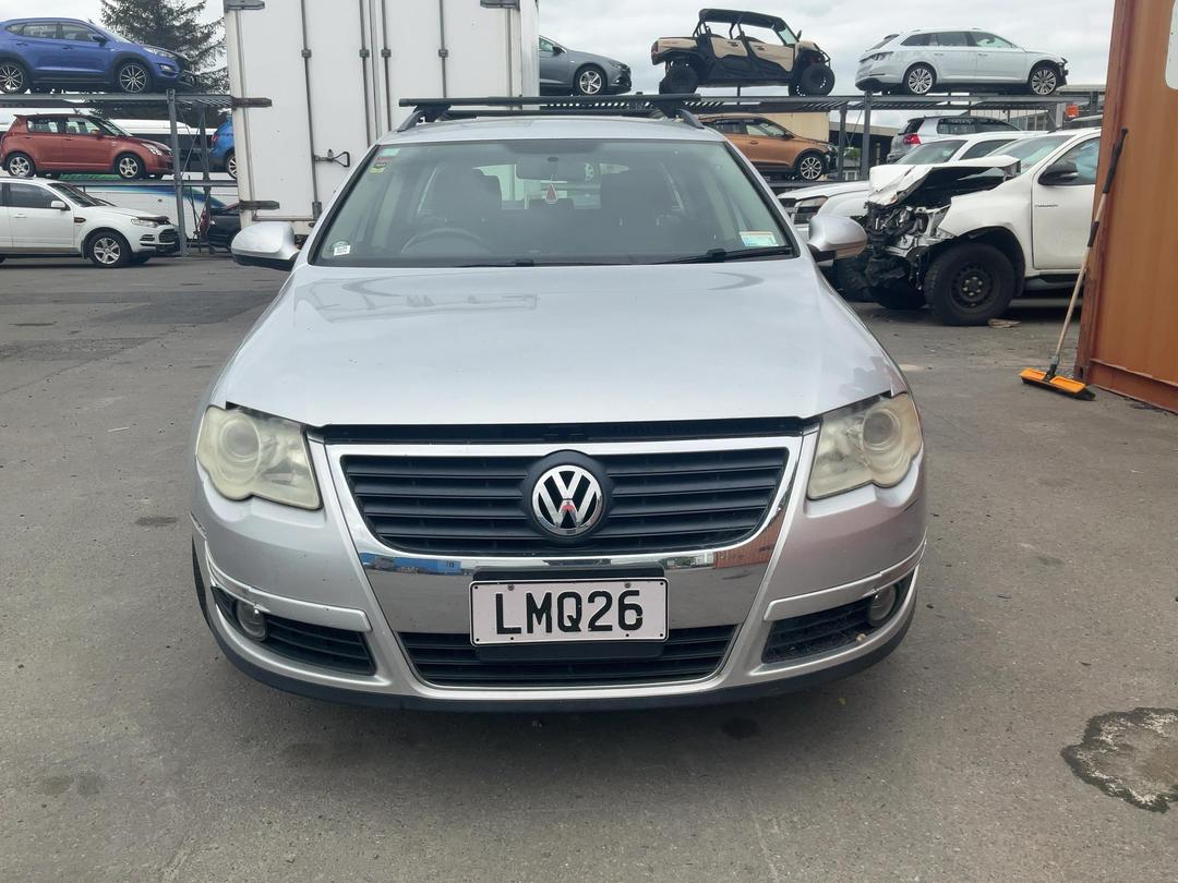 Photo '3' of Volkswagen Passat Variant 2.0 Photo '3' of Volkswagen Passat Variant 2.0