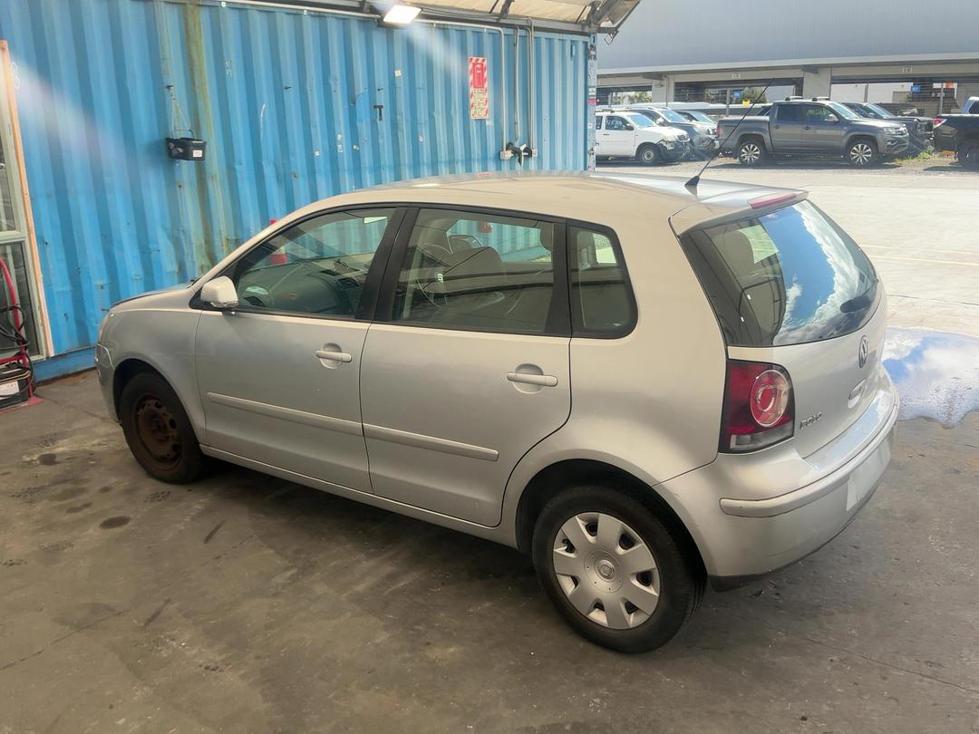 Photo '8' of Volkswagen Polo Photo '8' of Volkswagen Polo