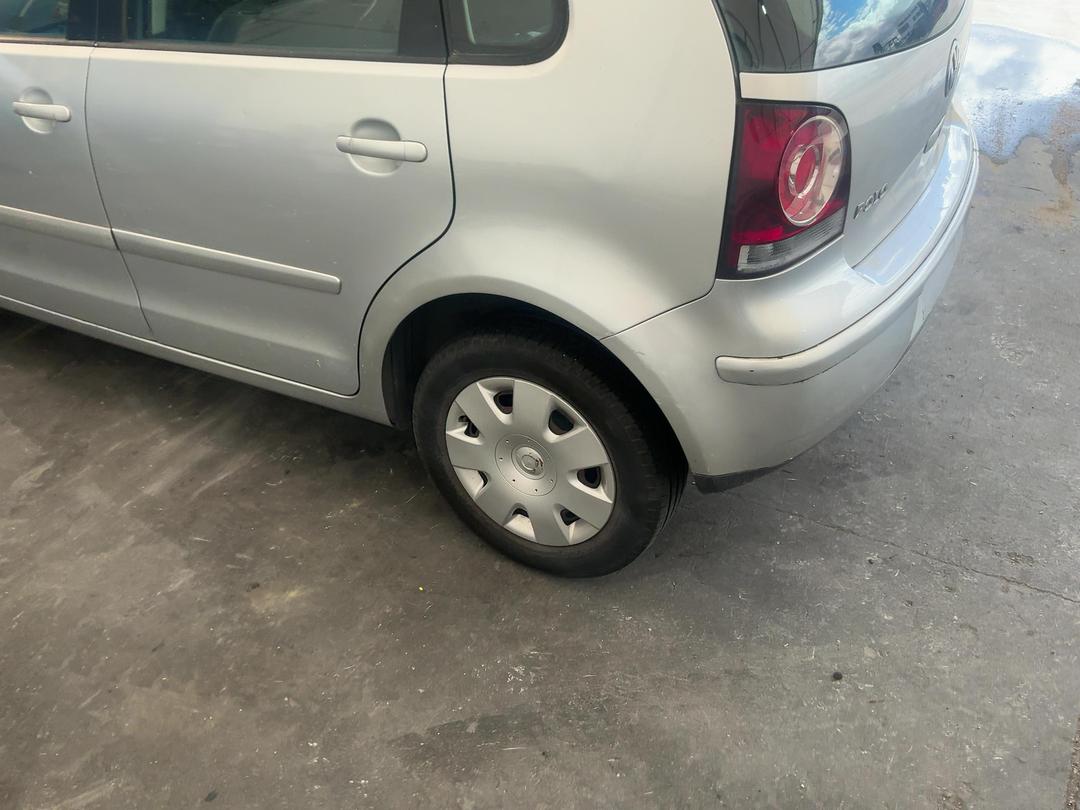 Photo '9' of Volkswagen Polo Photo '9' of Volkswagen Polo
