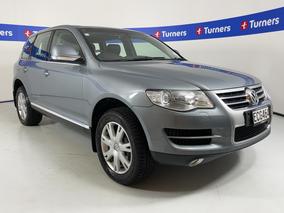 Photo '1' of Volkswagen Touareg