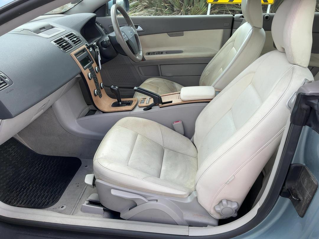Photo '14' of Volvo C70 Photo '14' of Volvo C70