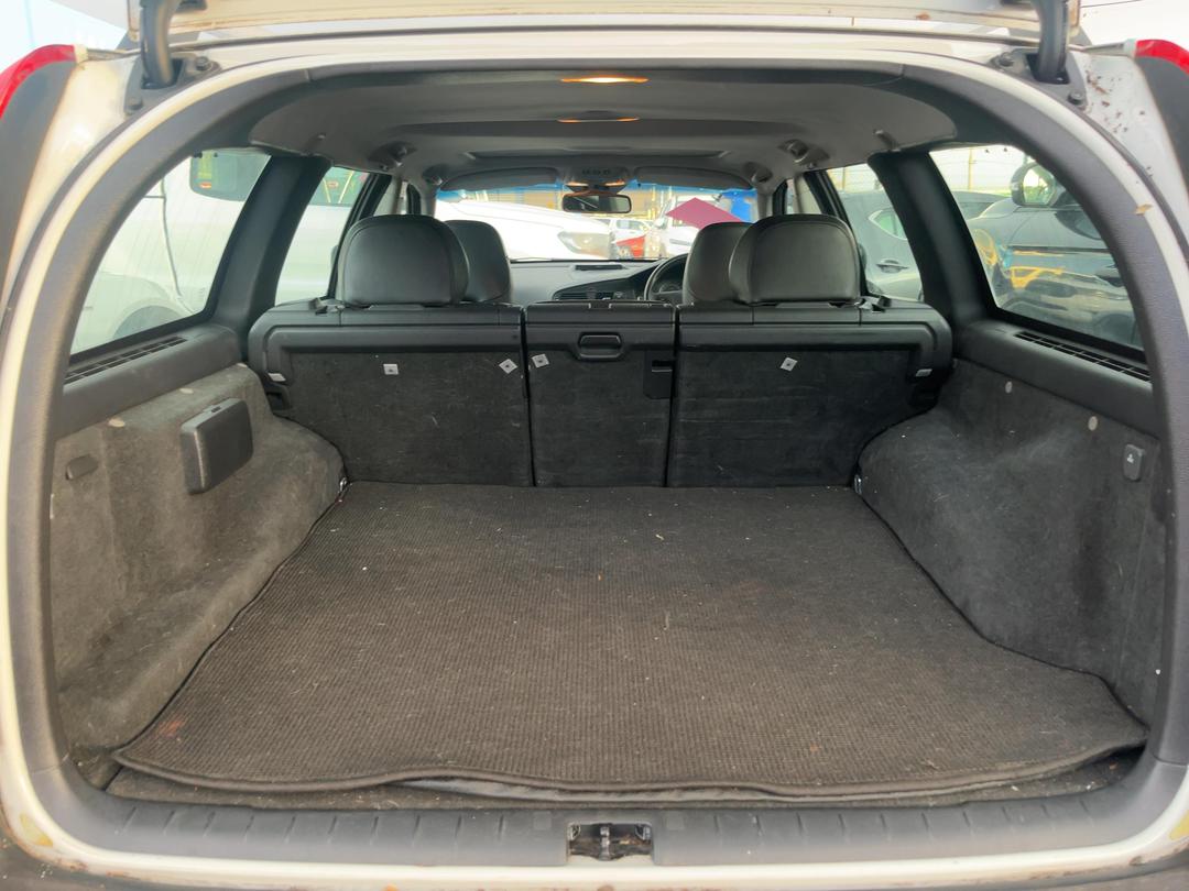 Photo '10' of Volvo XC70