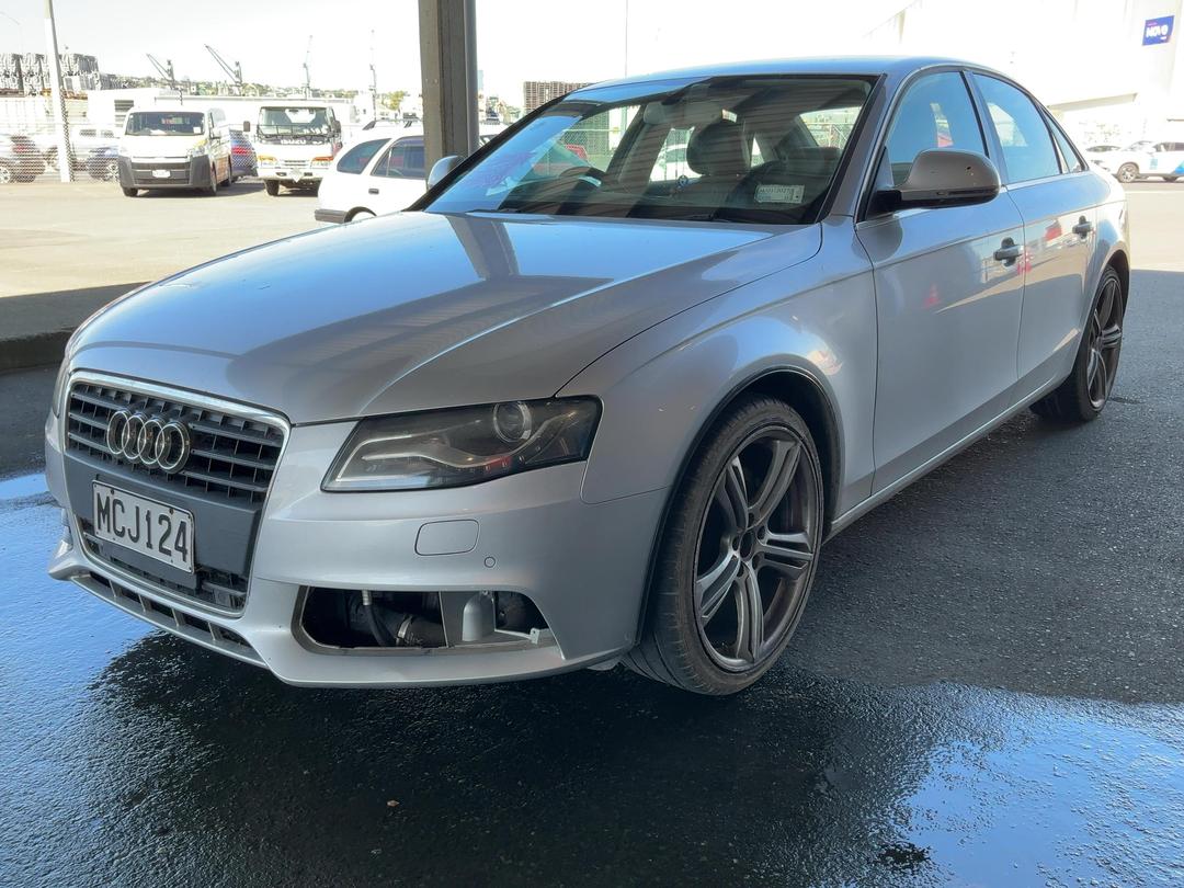 Photo '4' of Audi A4 1.8 Tfsi Photo '4' of Audi A4 1.8 Tfsi