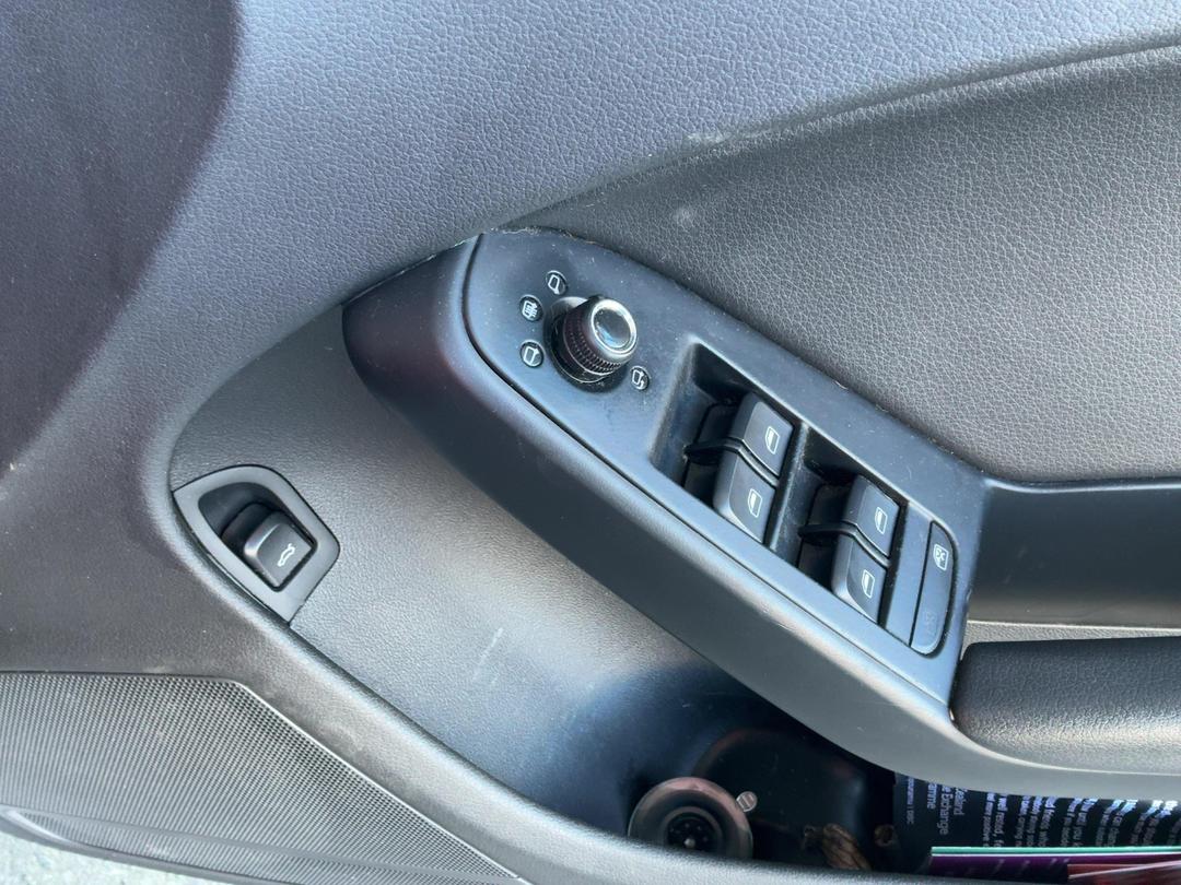 Photo '22' of Audi A4 1.8 Tfsi Photo '22' of Audi A4 1.8 Tfsi