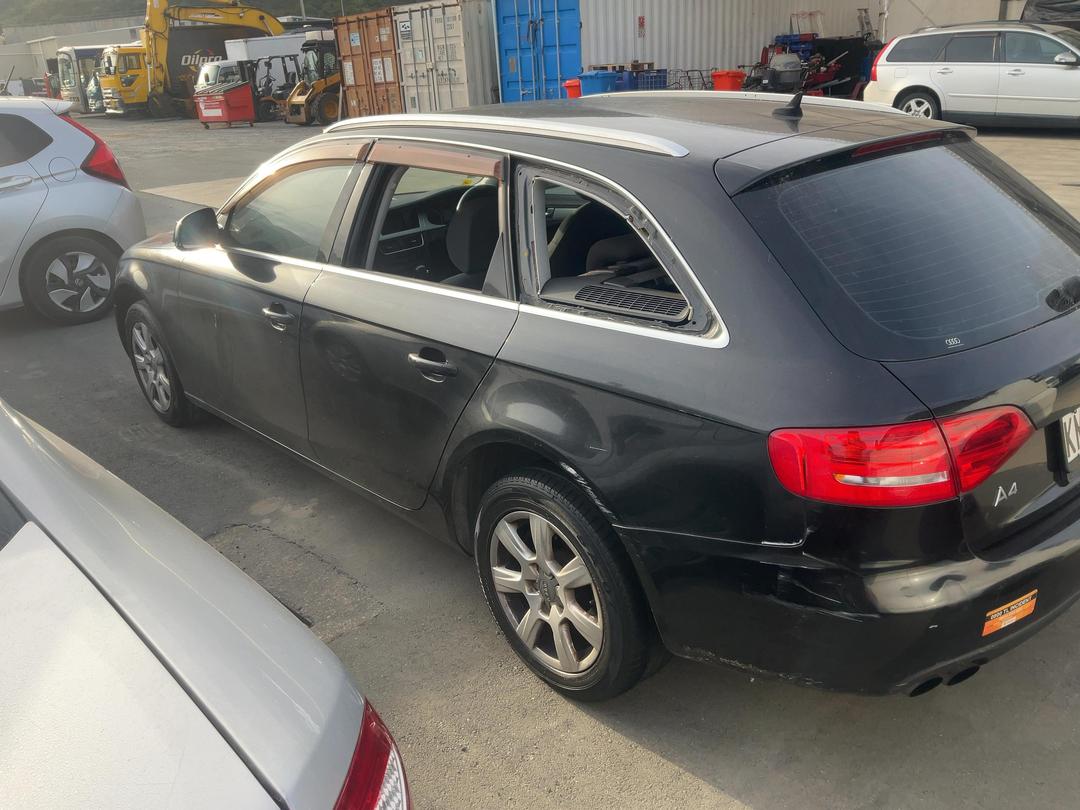 Photo '4' of Audi A4 1.8T