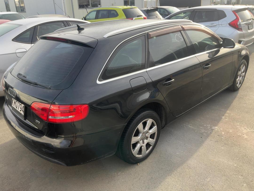 Photo '6' of Audi A4 1.8T