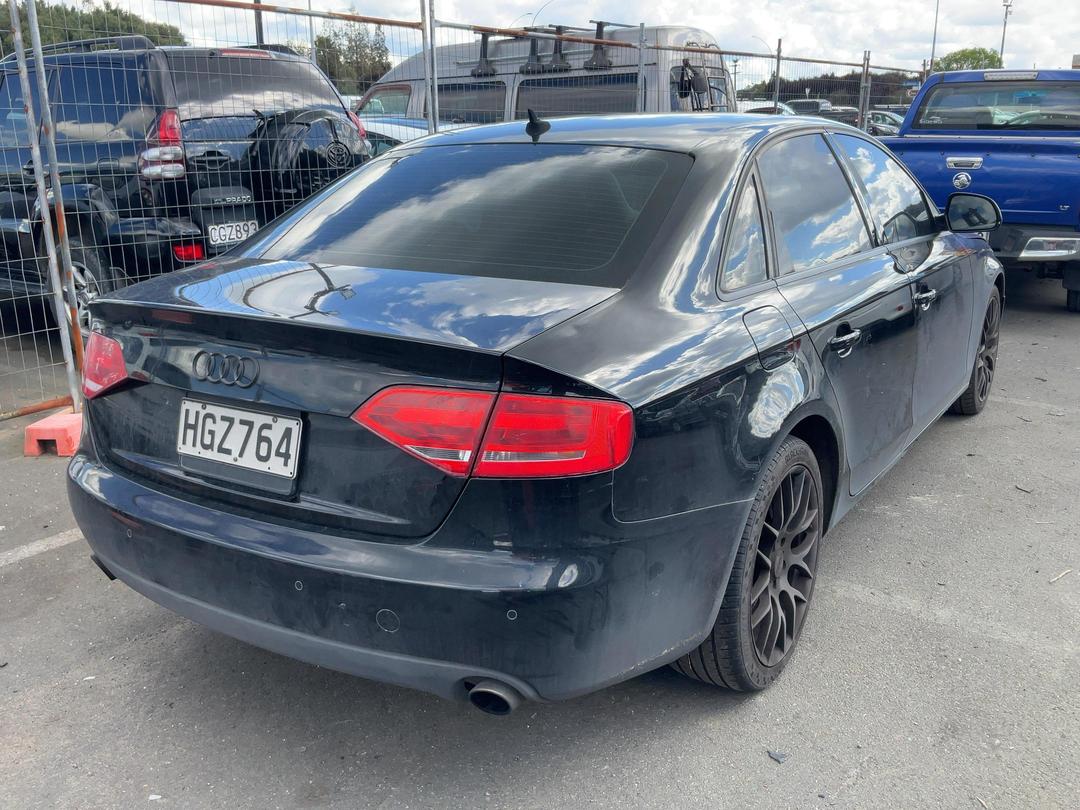 Photo '4' of Audi A4