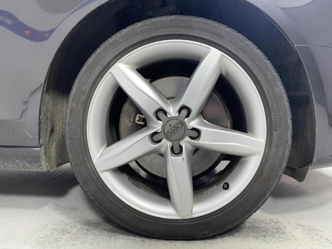 Photo '2' of Audi A4 FSI Quattro TIP