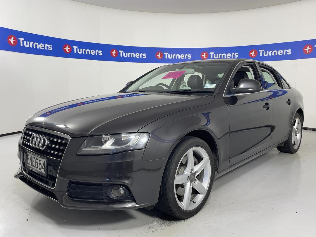 Photo '4' of Audi A4 FSI Quattro TIP