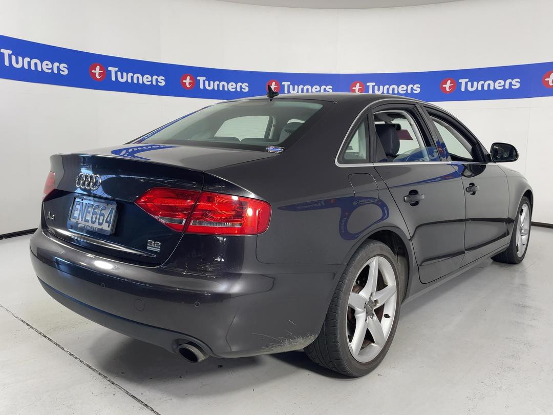 Photo '7' of Audi A4 FSI Quattro TIP
