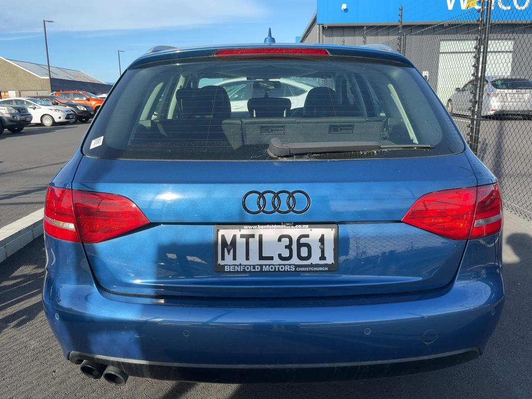 Photo '6' of Audi A4